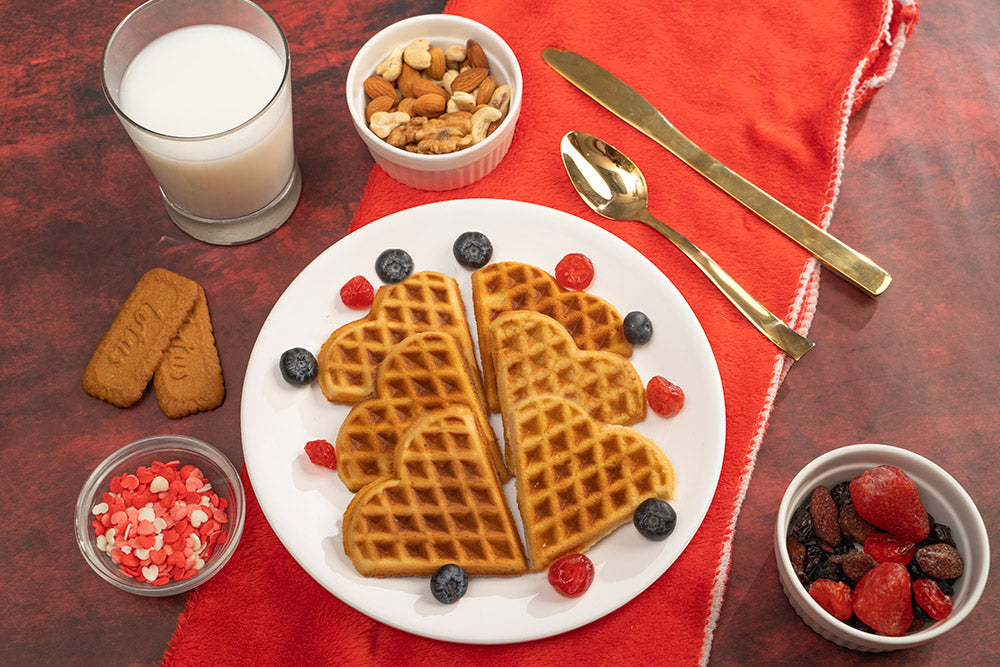 Primalite Multi Mini-HEART Waffle Maker Machine- 700 Watts | 5 Heart Waffles at once- Forst White