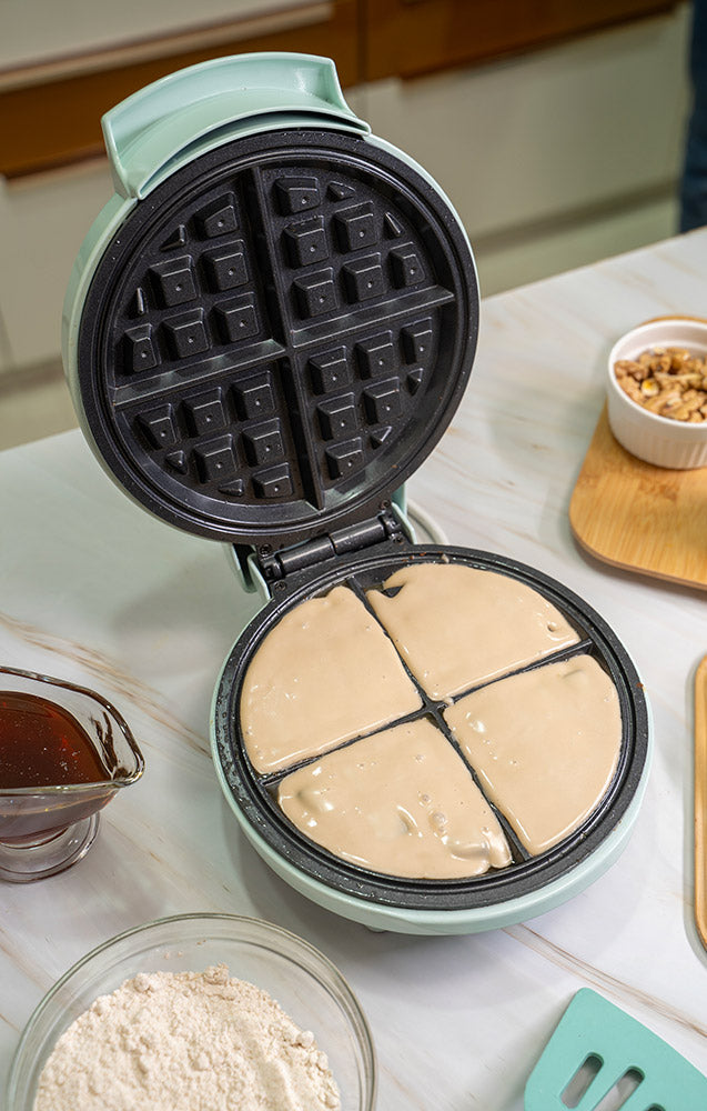 Primalite Classic 8” Belgian Waffle Maker Machine- 700 Watts- Frost White
